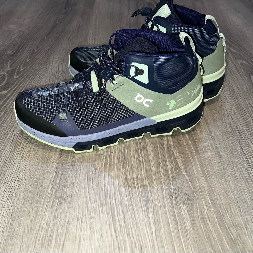 QC woman  shoes